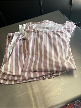 Cozy Pink and White Striped Pajama Set XL Lounging Sleeping Weekend